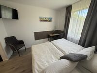 Monteurwohnung Köln -WLAN, Parkplatz, Balkon bis 24 Personen Bild 13 Monteurwohnung Köln -WLAN, Parkplatz, Balkon bis 24 Personen Bild 13