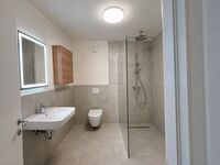 MH50 / TOMASZ-LIVING in GLADBECK - Parkplatz + WLAN Bild 5 MH50 / TOMASZ-LIVING in GLADBECK - Parkplatz + WLAN Bild 5
