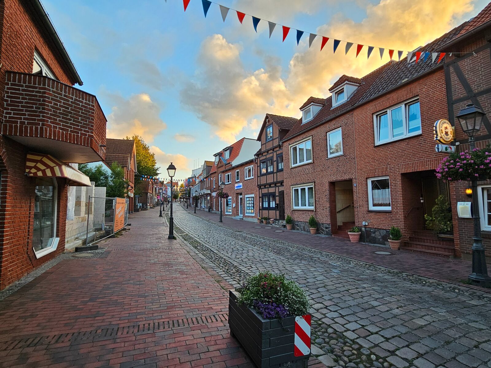 Brückstraße Richtung Zentrum Brückstraße Richtung Zentrum