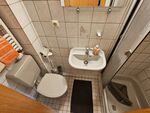 Beispielbild Fewo 2 Toilette mit Dusche Beispielbild Fewo 2 Toilette mit Dusche