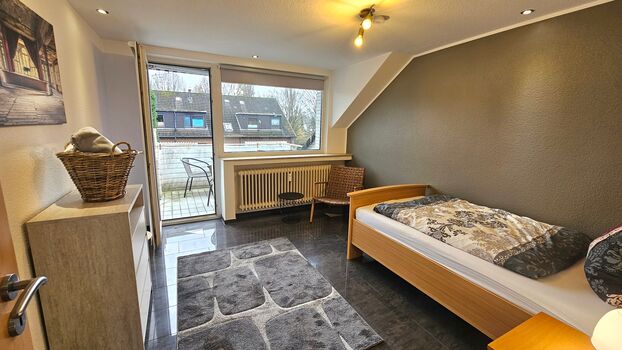 Sehr Ruhige Wohnung für 3 - 6 Leute mit Balkon + Garten Bild 5 Sehr Ruhige Wohnung für 3 - 6 Leute mit Balkon + Garten Bild 5