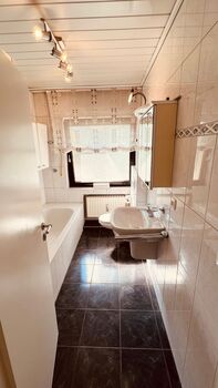 Monteurwohnung mit 10 Betten / Nähe Köln Bild 2 Monteurwohnung mit 10 Betten / Nähe Köln Bild 2