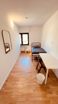 Monteurwohnung mit 10 Betten / Nähe Köln Bild 3 Monteurwohnung mit 10 Betten / Nähe Köln Bild 3