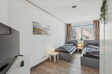 Schlafzimmer 3 (AZ07) Schlafzimmer 3 (AZ07)