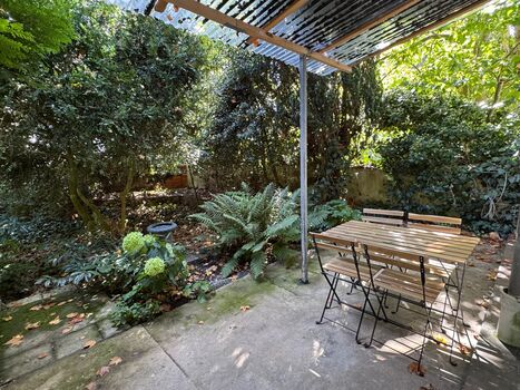 Zentrale Wohnung im vordere Westen Kassel mit Garten Zdjęcie 2 Zentrale Wohnung im vordere Westen Kassel mit Garten Zdjęcie 2