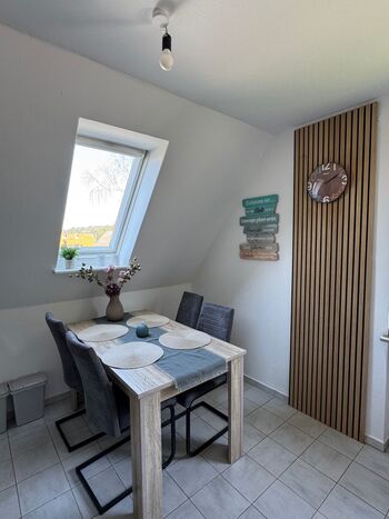 Küche mit Esstisch Küche mit Esstisch