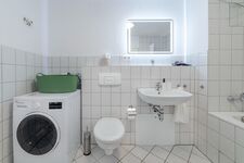 SpaceStays Monteurs Apartment for 6 Waschmaschine Küche ETC. Bild 11 SpaceStays Monteurs Apartment for 6 Waschmaschine Küche ETC. Bild 11