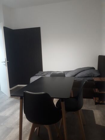 Zimmer 2 (3 Bett) Zimmer 2 (3 Bett)