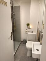 Bis zu 2 Personen - Wohnung + Balkon Bild 3 Bis zu 2 Personen - Wohnung + Balkon Bild 3