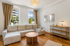 Marburger | Zentral, bis 8 Personen, WLAN, Netflix Bild 1 Marburger | Zentral, bis 8 Personen, WLAN, Netflix Bild 1