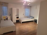 Moser Monteurunterkunft Ulm – bis 14 Personen Bild 12 Moser Monteurunterkunft Ulm – bis 14 Personen Bild 12