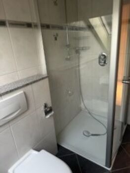 Große Monteur-/Ferienwohnung mit 2 Balkonen Bild 4 Große Monteur-/Ferienwohnung mit 2 Balkonen Bild 4