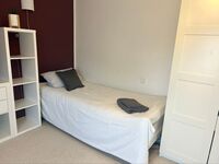 Langenhagen, 4 Schlafzimmer, Stellplatz, Anbindung A2 und A7 Bild 4 Langenhagen, 4 Schlafzimmer, Stellplatz, Anbindung A2 und A7 Bild 4