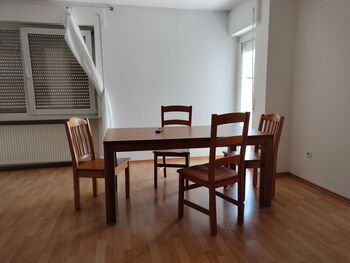 K-4 Gemütliche, möblierte 2,5-Zimmer Wohnung mit Balkon Bild 4 K-4 Gemütliche, möblierte 2,5-Zimmer Wohnung mit Balkon Bild 4