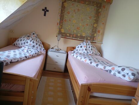 Zweibettzimmer Zweibettzimmer