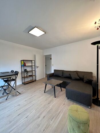 Wohnung am Hang mit malerischer Aussicht Bild 2 Wohnung am Hang mit malerischer Aussicht Bild 2