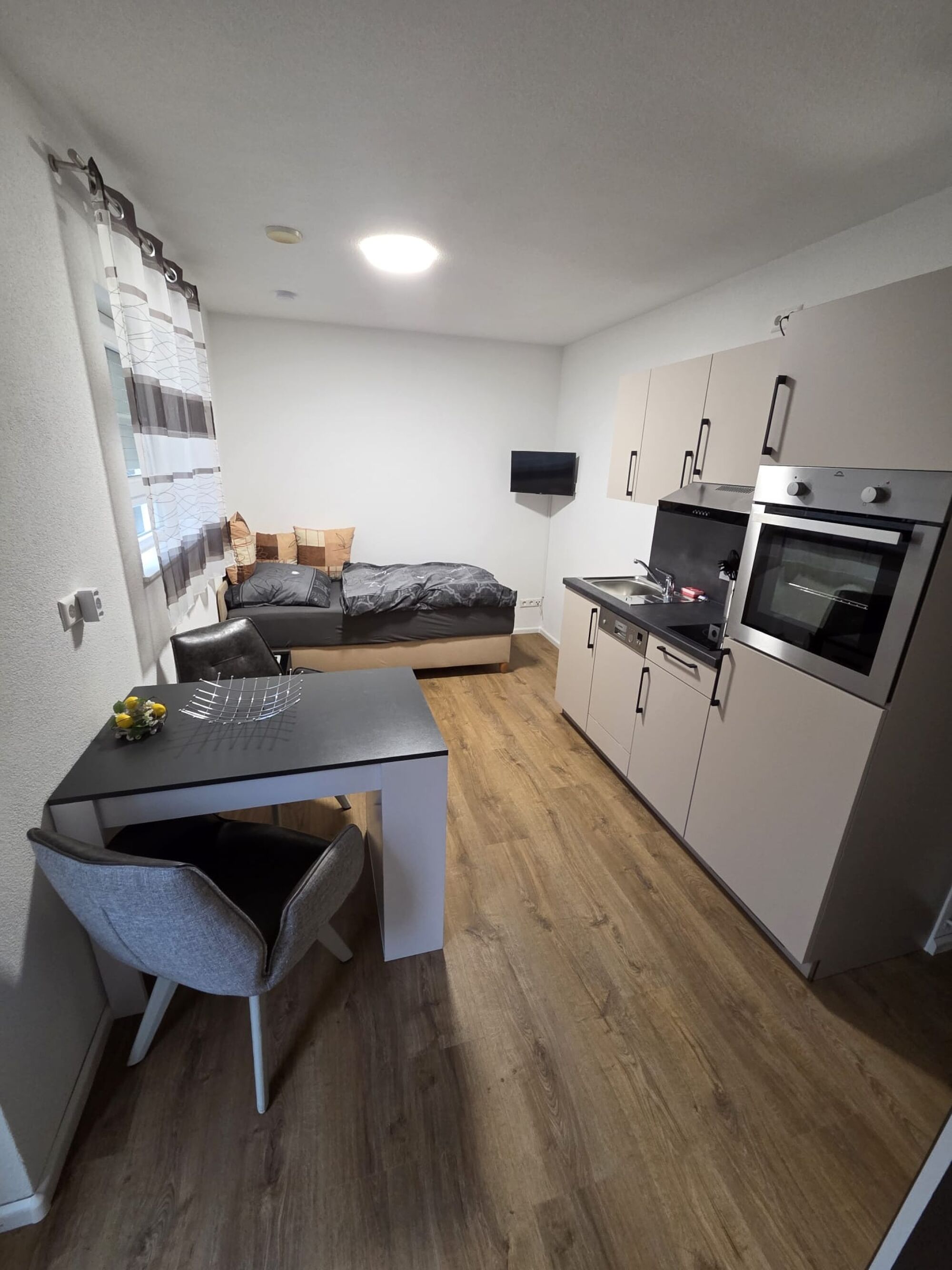 1 Zimmer Whg 1 Zimmer Whg