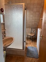Komplett möblierte Einzel- und Doppelzimmer in Laichingen Zdjęcie 6 Komplett möblierte Einzel- und Doppelzimmer in Laichingen Zdjęcie 6