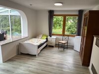 Komplett möblierte Einzel- und Doppelzimmer in Laichingen Zdjęcie 1 Komplett möblierte Einzel- und Doppelzimmer in Laichingen Zdjęcie 1