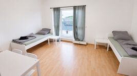 Apartments in Kabelsketal 15Min Flughafen, Porsche, Halle, Brehna, BMW Bild 18 Apartments in Kabelsketal 15Min Flughafen, Porsche, Halle, Brehna, BMW Bild 18