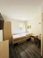 NIRO I Work-Stay, Top Lage, EZ, komfortabel, Parken, W-LAN Bild 11 NIRO I Work-Stay, Top Lage, EZ, komfortabel, Parken, W-LAN Bild 11