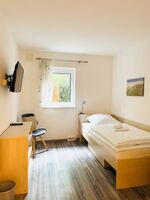 NIRO I Work-Stay, Top Lage, EZ, komfortabel, Parken, W-LAN Bild 9 NIRO I Work-Stay, Top Lage, EZ, komfortabel, Parken, W-LAN Bild 9