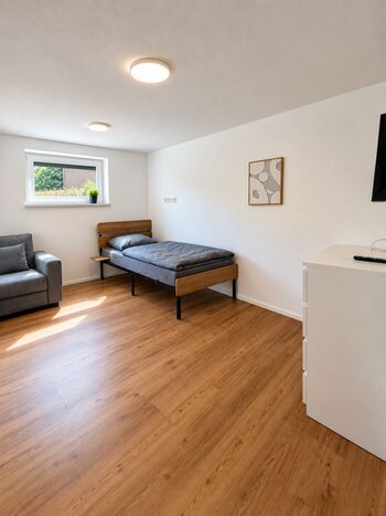 TOP Monteur-Apartment Mengen | 1–2 Pers. | Voll möbliert | WLAN 600 Mbit Bild 5 TOP Monteur-Apartment Mengen | 1–2 Pers. | Voll möbliert | WLAN 600 Mbit Bild 5