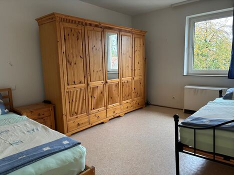 Wörth-KA Nähe zu: Palm/Daimler/MiRO/StoraEnso 3-Schlafzimmer-Wohnung Bild 2 Wörth-KA Nähe zu: Palm/Daimler/MiRO/StoraEnso 3-Schlafzimmer-Wohnung Bild 2