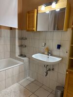 Wörth-KA Nähe zu: Palm/Daimler/MiRO/StoraEnso 3-Schlafzimmer-Wohnung Bild 9 Wörth-KA Nähe zu: Palm/Daimler/MiRO/StoraEnso 3-Schlafzimmer-Wohnung Bild 9