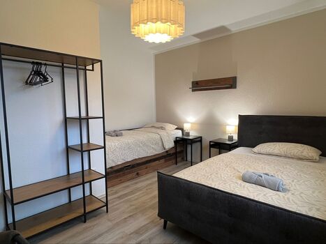 Luxus - Parkplätze - zentral - bis 50 Personen Bild 5 Luxus - Parkplätze - zentral - bis 50 Personen Bild 5