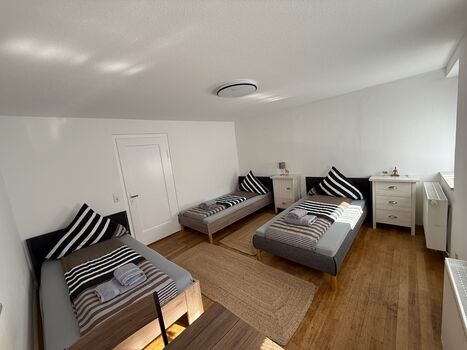 ARCOS Wohnung–Geräumige 3-Zimmer-Wohnung mit 8 Einzelbetten Bild 4 ARCOS Wohnung–Geräumige 3-Zimmer-Wohnung mit 8 Einzelbetten Bild 4