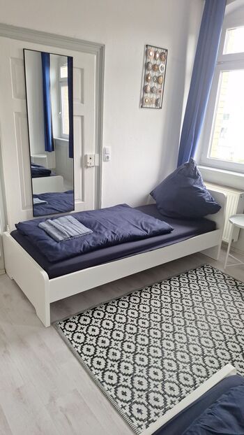 Haus mit 3 Monteurwohnungen in Reutlingen Zdjęcie 2 Haus mit 3 Monteurwohnungen in Reutlingen Zdjęcie 2