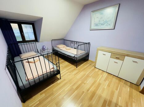 Dein Apartment auf Zeit # Parking/Highway/Subway Dein Apartment auf Zeit # Parking/Highway/Subway