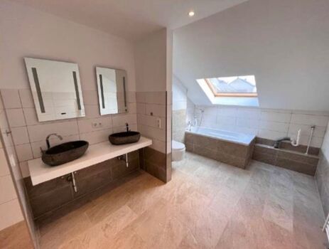 Moderne Monteurwohnung für 6 Personen – Komplett renoviert! Moderne Monteurwohnung für 6 Personen – Komplett renoviert!