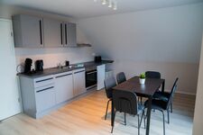 HOCHWERTIG EINGERICHTET | 2 ZIMMER | FREE PARKING - WiFi Bild 9 HOCHWERTIG EINGERICHTET | 2 ZIMMER | FREE PARKING - WiFi Bild 9