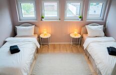 HOCHWERTIG EINGERICHTET | 2 ZIMMER | FREE PARKING - WiFi Bild 20 HOCHWERTIG EINGERICHTET | 2 ZIMMER | FREE PARKING - WiFi Bild 20