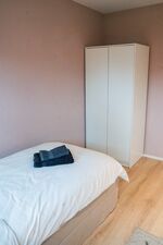 HOCHWERTIG EINGERICHTET | 2 ZIMMER | FREE PARKING - WiFi Bild 21 HOCHWERTIG EINGERICHTET | 2 ZIMMER | FREE PARKING - WiFi Bild 21