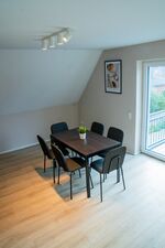 HOCHWERTIG EINGERICHTET | 2 ZIMMER | FREE PARKING - WiFi Bild 11 HOCHWERTIG EINGERICHTET | 2 ZIMMER | FREE PARKING - WiFi Bild 11