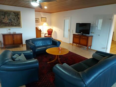 Ferienwohnung | Monteurwohnung | Möbliertes Wohnen auf Zeit Bild 3 Ferienwohnung | Monteurwohnung | Möbliertes Wohnen auf Zeit Bild 3