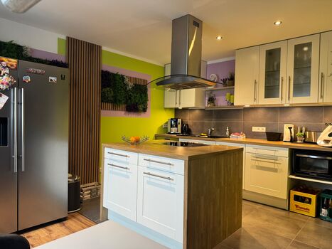 Große Monteurswohnung auf 2 Etagen mit 4 Schlafzimmern Obrázok 3 Große Monteurswohnung auf 2 Etagen mit 4 Schlafzimmern Obrázok 3