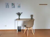Großes, idyllisches Zimmer mit Garten und Parkplatz nahe Berlin Bild 3 Großes, idyllisches Zimmer mit Garten und Parkplatz nahe Berlin Bild 3