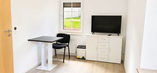 Monteurhaus Halle A14 | WLAN | Parkplatz | 8 Einzelbetten Bild 16 Monteurhaus Halle A14 | WLAN | Parkplatz | 8 Einzelbetten Bild 16