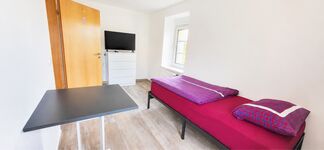 Monteurhaus Halle A14 | WLAN | Parkplatz | 8 Einzelbetten Bild 14 Monteurhaus Halle A14 | WLAN | Parkplatz | 8 Einzelbetten Bild 14
