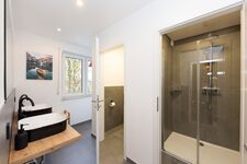 Bad Haus 37 Bad Haus 37