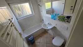 Frechen 4 Zimmer Wohnung mit 8 Betten Bild 9 Frechen 4 Zimmer Wohnung mit 8 Betten Bild 9