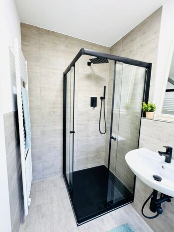 Badezimmer / bathroom Badezimmer / bathroom