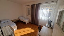 Hometime24 Ludwigshafen – Frisch renoviert, WLAN inklusive Bild 6 Hometime24 Ludwigshafen – Frisch renoviert, WLAN inklusive Bild 6