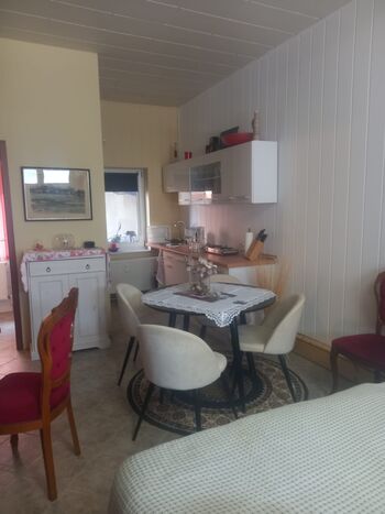 gemütliche Wohnung voll ausgestattet für 3 Personen gemütliche Wohnung voll ausgestattet für 3 Personen