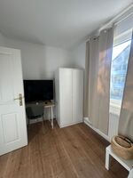 Moderne Unterkunft für Monteure mit Balkon und voll ausgestatteter Küche Bild 3 Moderne Unterkunft für Monteure mit Balkon und voll ausgestatteter Küche Bild 3