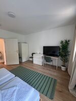 Moderne Unterkunft für Monteure mit Balkon und voll ausgestatteter Küche Bild 4 Moderne Unterkunft für Monteure mit Balkon und voll ausgestatteter Küche Bild 4